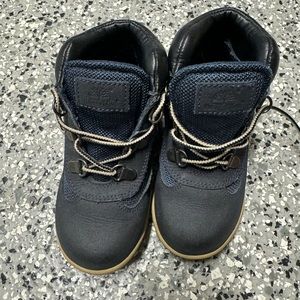 Kids Timberland boots. Like new.